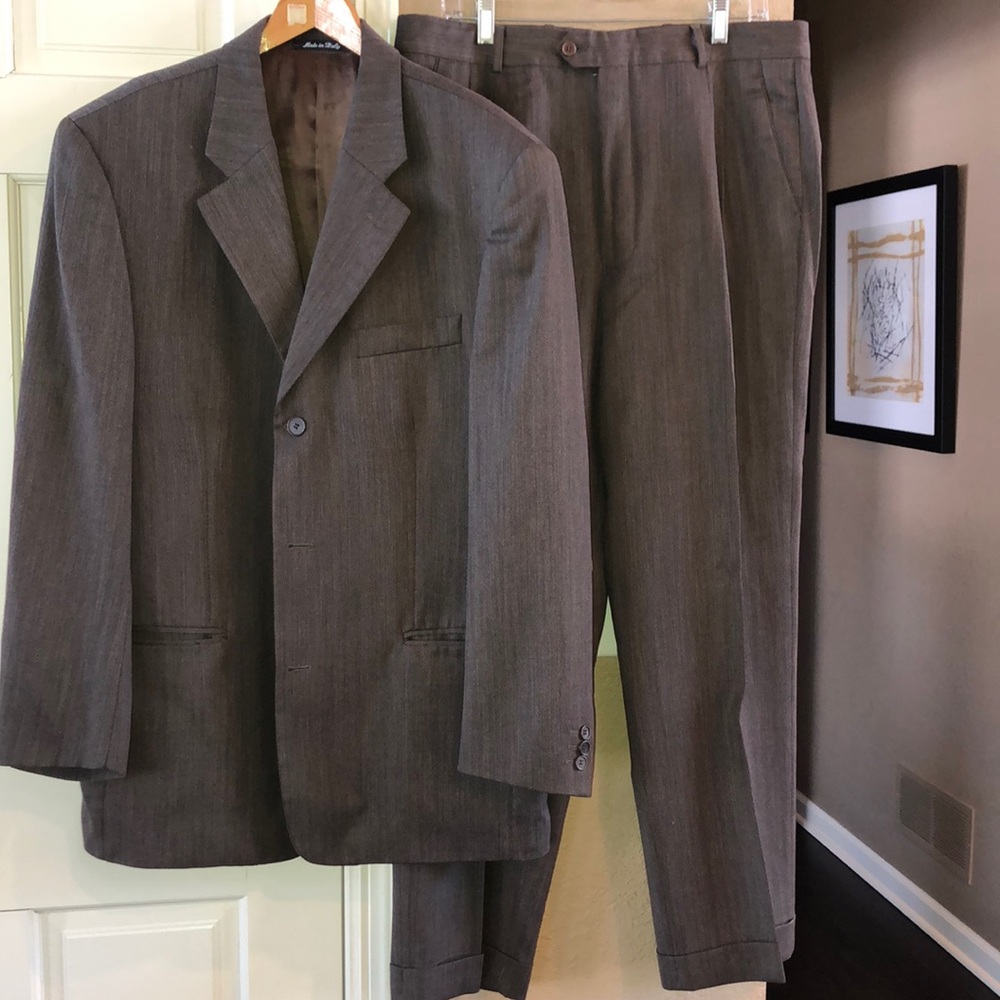 Men’s Bachrach Suit